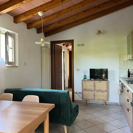 Versilia Villina Lola * Marina di Pietrasanta